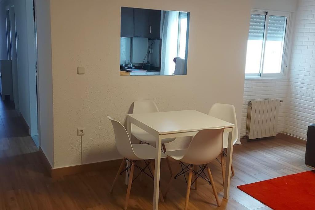 Precioso Piso-Apartamento En Barrio De Zaragoza Exteriör bild